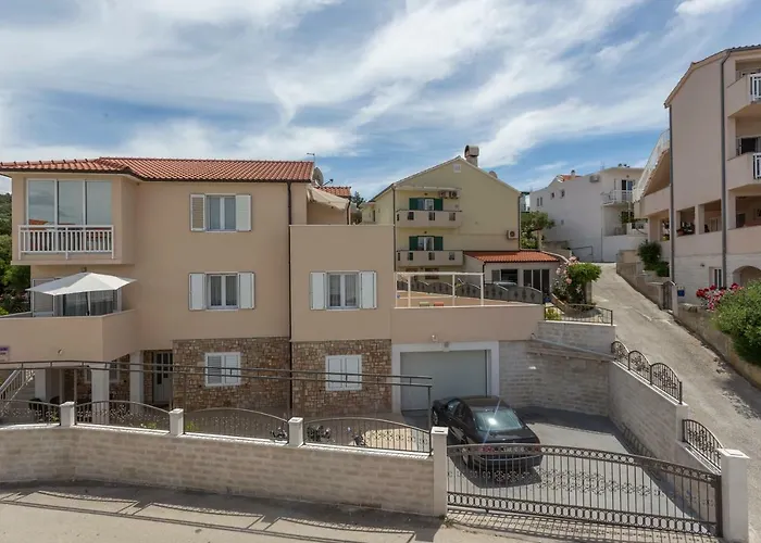 Gordana Jelicic Apartman *