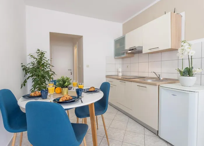 Gordana Jelicic Hvar Town