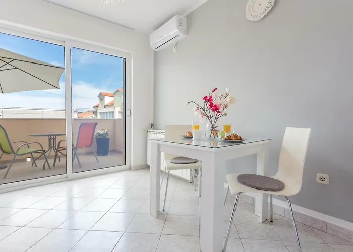 Gordana Jelicic Apartment Hvar Town
