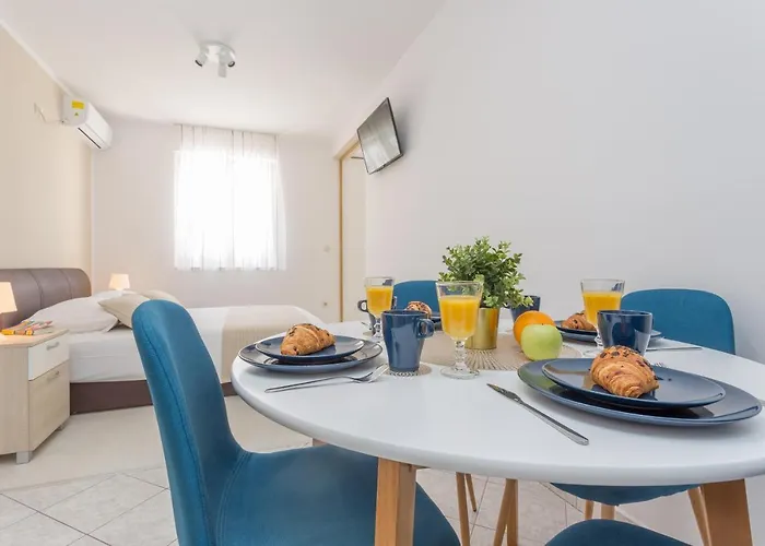 Gordana Jelicic Apartment *